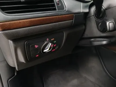 Audi A6 2016, 113283 км, за 8130.62 USD - фото 9
