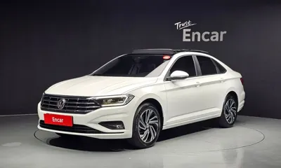 Volkswagen Jetta · 2021 год