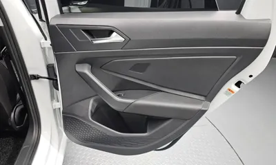 Volkswagen Jetta 2021, 8295 км, за 24377.55 USD - фото 25