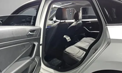 Volkswagen Jetta 2021, 8295 км, за 24377.55 USD - фото 26