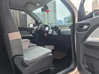 Wuling MINIEV 2022, 18000 км, за 2453.1 USD - фото 10