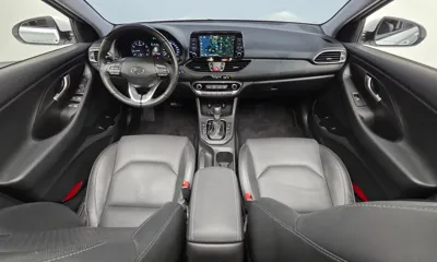 Hyundai i30 2018, 56443 км, за 8332.25 USD - фото 7