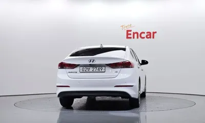 Hyundai Avante 2018, 84859 км, за 7416.09 USD