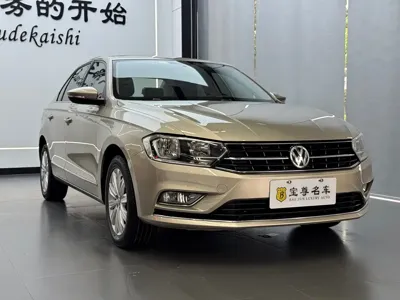 Volkswagen Bora 2017, 171800 км, за 4384.85 USD