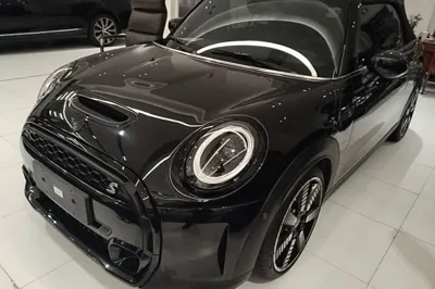 MINI MINI · 2023 год
