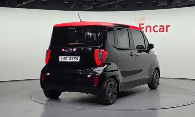 Kia Ray 2012, 124501 км, за 2445.8 USD