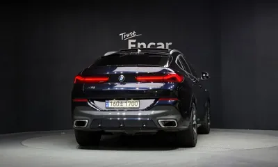 BMW X6 2023, 52501 км, за 50465.57 USD