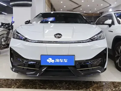 Volkswagen 06 2024, 51700 км, за 16156.25 USD