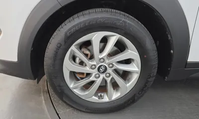 Hyundai Tucson 2016, 139753 км, за 5795.4 USD