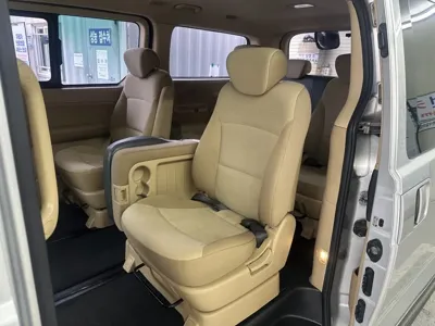 Hyundai Starex 2009, 154472 км, за 4012.17 USD - фото 11