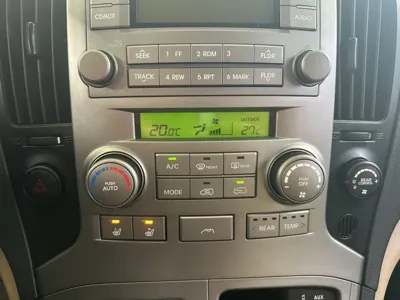 Hyundai Starex 2009, 154472 км, за 4012.17 USD - фото 15