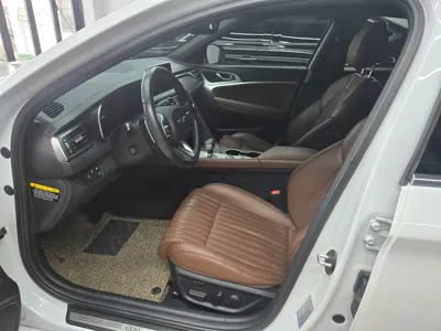 Genesis G70 2019, 131562 км, за 11506.2 USD - фото 7