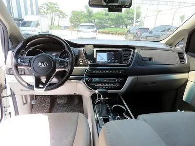 Kia Canival 2019, 103836 км, за 9902.29 USD - фото 8