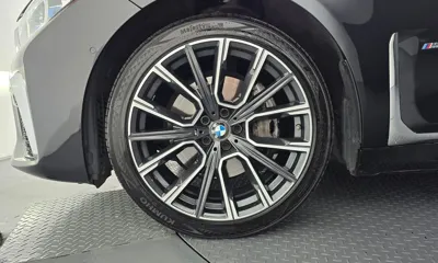 BMW 7-Series 2020, 108169 км, за 30249.83 USD
