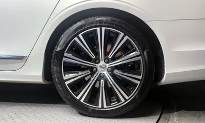 Volvo S90 2021, 114404 км, за 17112.65 USD