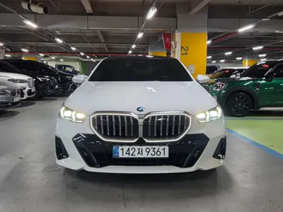 BMW 5-Series · 2024 год