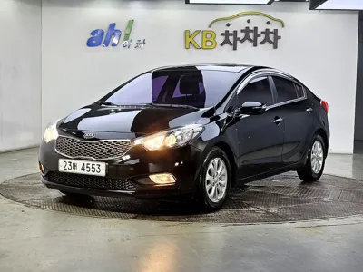 Kia K3 · 2013 год