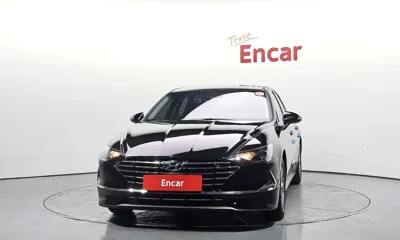 Hyundai Sonata 2022, 107556 км, за 8905.93 USD