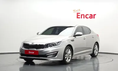 Kia K5 · 2013 год