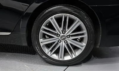 Genesis G80 2017, 156093 км, за 8407.77 USD