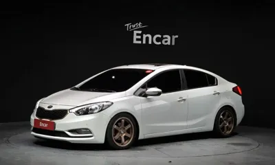 Kia K3 · 2015 год