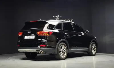 Kia Sorento 2018, 132228 км, за 9637.3 USD