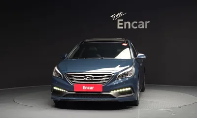 Hyundai Sonata 2016, 104159 км, за 6370.67 USD