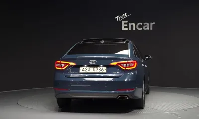 Hyundai Sonata 2016, 104159 км, за 6370.67 USD