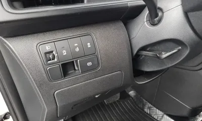 Hyundai Staria 2022, 78842 км, за 14911.76 USD - фото 19