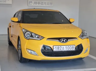 Hyundai Veloster 2017, 76827 км, за 4923.2 USD