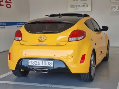 Hyundai Veloster 2017, 76827 км, за 4923.2 USD - фото 6