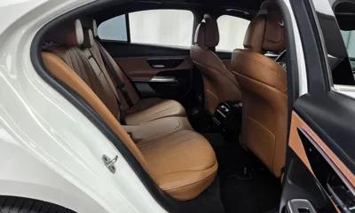 Mercedes-Benz E-Class 2024, 31620 км, за 34853.44 USD - фото 12
