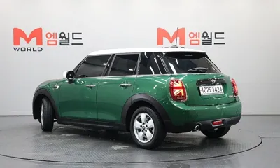 MINI Cooper 2020, 34749 км, за 10416.94 USD