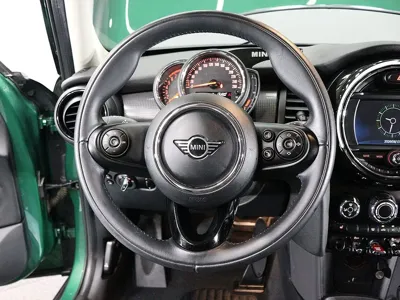 MINI Cooper 2020, 34749 км, за 10416.94 USD - фото 7