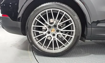 Porsche Cayenne 2022, 51113 км, за 62466.99 USD