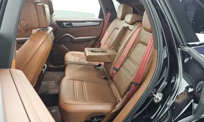 Porsche Cayenne 2022, 51113 км, за 62466.99 USD - фото 12