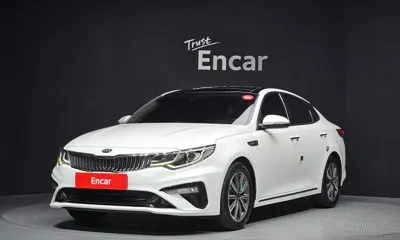 Kia K5 · 2019 год