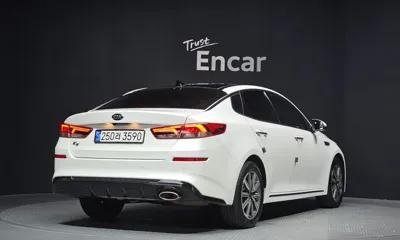Kia K5 2019, 95787 км, за 8925.09 USD