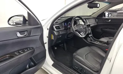 Kia K5 2019, 95787 км, за 8925.09 USD - фото 10