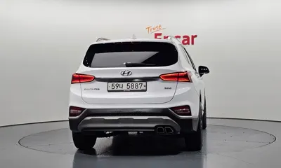 Hyundai Santafe 2019, 109269 км, за 11052.57 USD