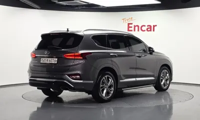 Hyundai Santafe 2020, 28019 км, за 16507.12 USD