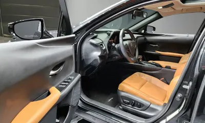 Lexus UX 2021, 85704 км, за 21375.96 USD - фото 11