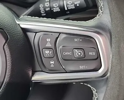 Jeep Wrangler 2022, 66527 км, за 26782.8 USD - фото 16