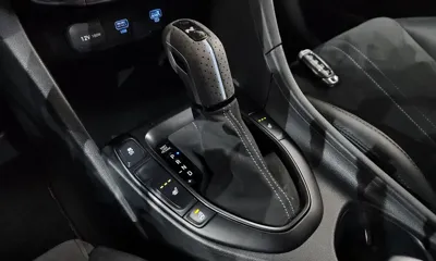 Hyundai Veloster 2021, 57217 км, за 15081.58 USD - фото 9