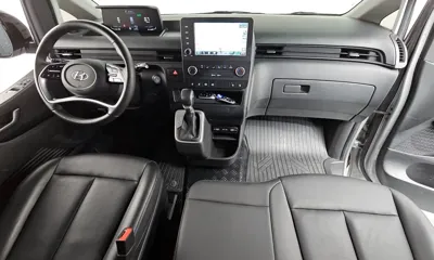 Hyundai Staria 2023, 119379 км, за 13010.68 USD - фото 7