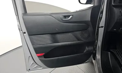 Hyundai Staria 2023, 119379 км, за 13010.68 USD - фото 24