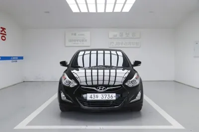 Hyundai Avante 2014, 113361 км, за 3382.78 USD