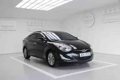 Hyundai Avante 2014, 113361 км, за 3382.78 USD