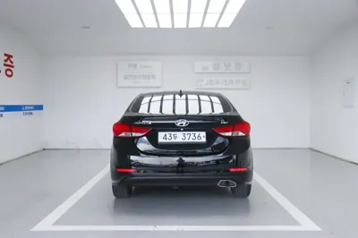 Hyundai Avante 2014, 113361 км, за 3382.78 USD