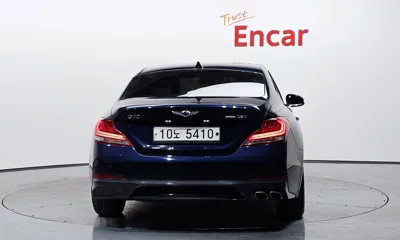 Genesis G70 2019, 142557 км, за 12576.15 USD